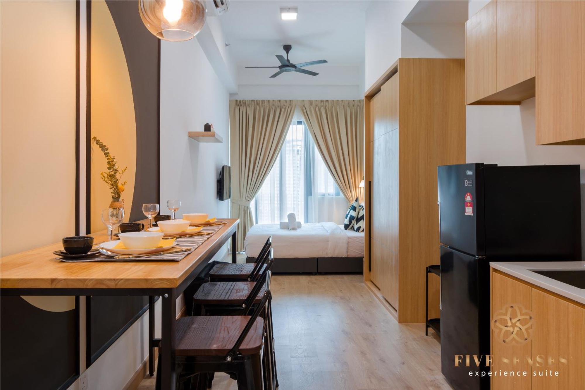 The Colony & The Luxe Signature Suites, Klcc Kuala Lumpur