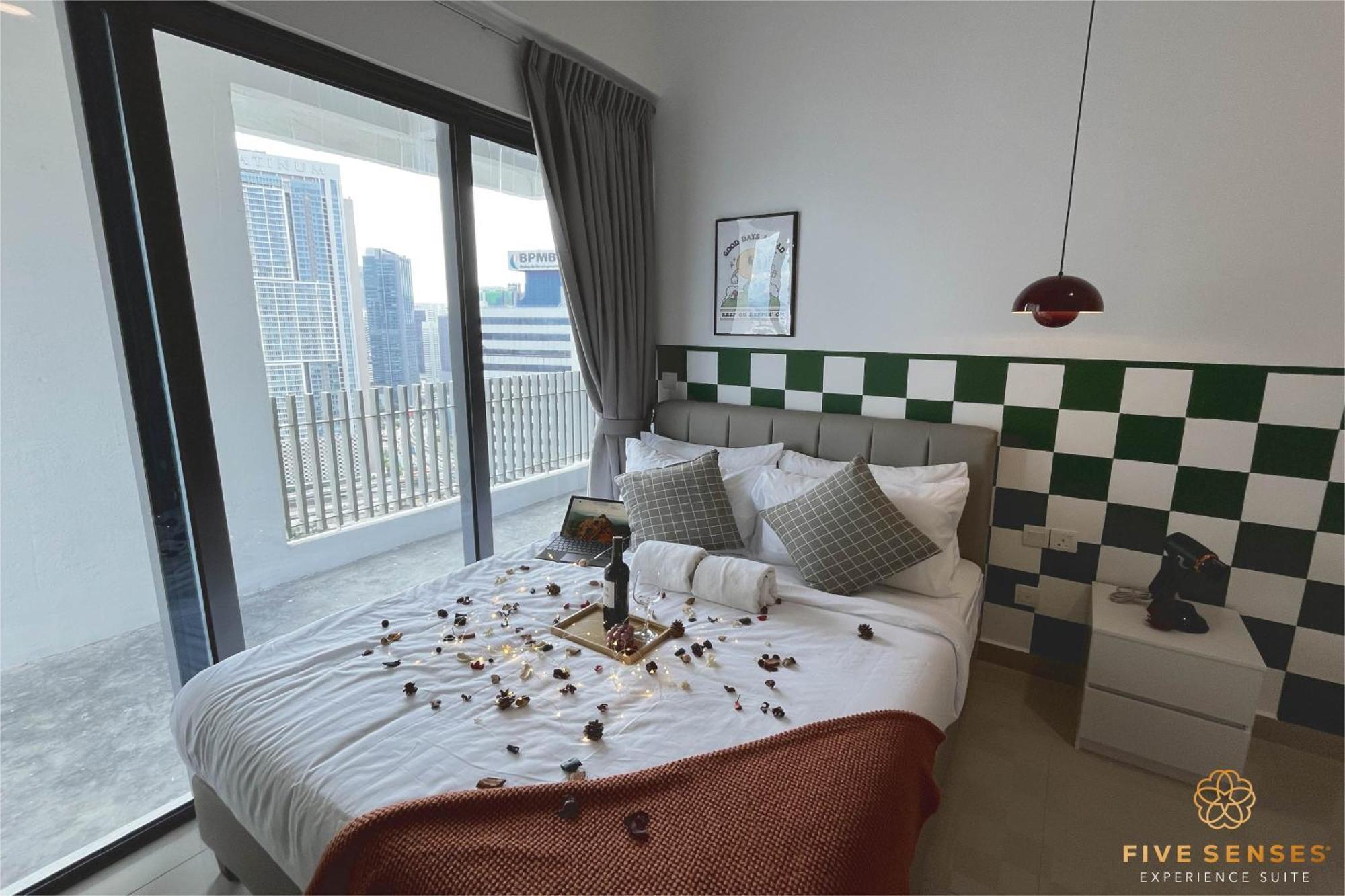 The Colony & The Luxe Signature Suites, Klcc * Kuala Lumpur